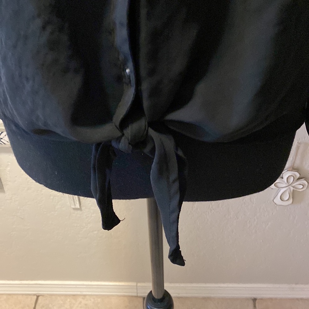 LEI sheer and lace black top size XL - Picture 8 of 8